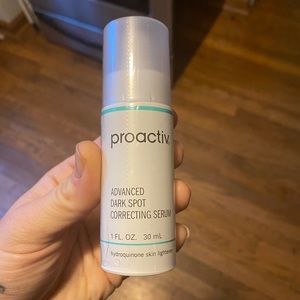 Proactive advanced dark spot correcting serum